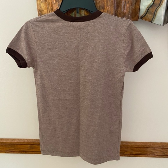 Walt Disney World Mickey Mouse T Shirt Women’s Medium NWT - Picture 3 of 6